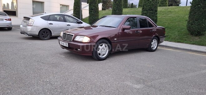 Mercedes C 200 1997, 258,000 km - 2.0 l - Tovuz