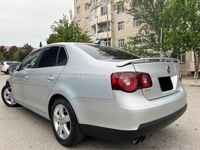 Volkswagen Jetta 2008, 175,838 km - 2.5 l - Sumqayıt