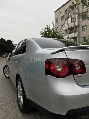 Volkswagen Jetta 2008, 175,838 km - 2.5 l - Sumqayıt