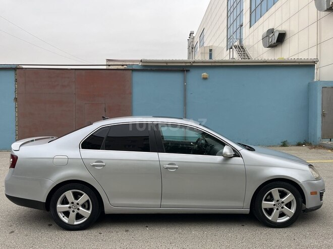 Volkswagen Jetta 2008, 175,838 km - 2.5 l - Sumqayıt