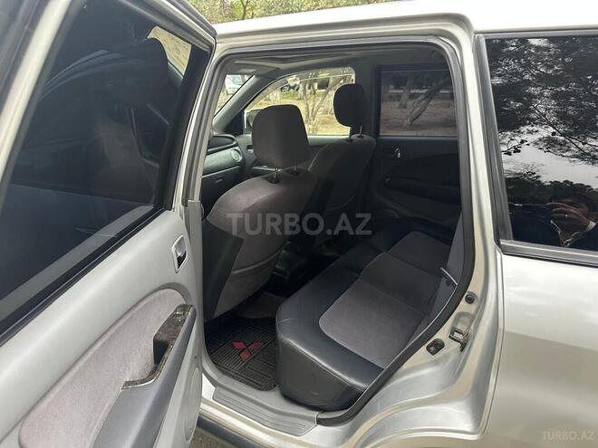 Mitsubishi Airtrek 2001, 288,000 km - 2.4 l - Sumqayıt