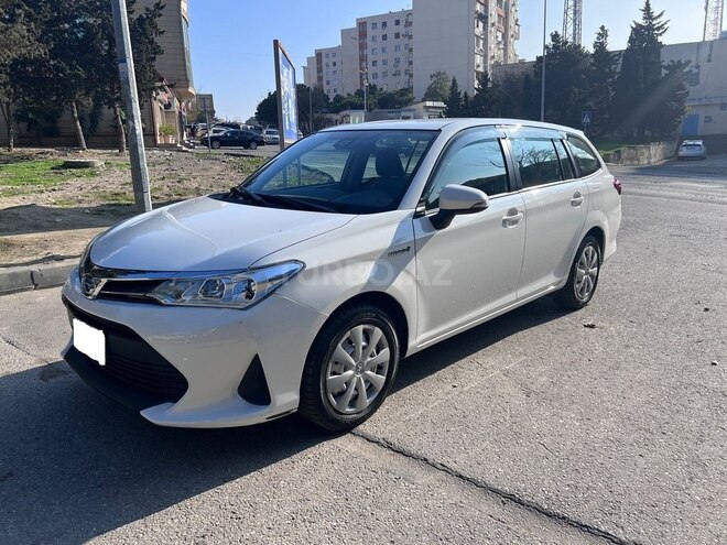 Toyota Corolla Fielder 2019, 140,000 km - 1.5 л - Bakı