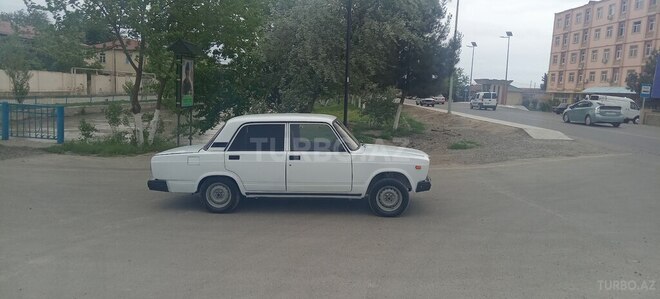 LADA (VAZ) 2107 2004, 58,852 km - 1.6 l - Salyan