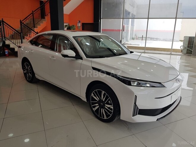 Changan Qiyuan A05 2024, 0 km - 1.5 l - Bakı