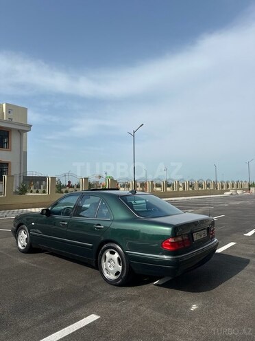 Mercedes E 230 1996, 250,000 km - 2.3 l - Bakı