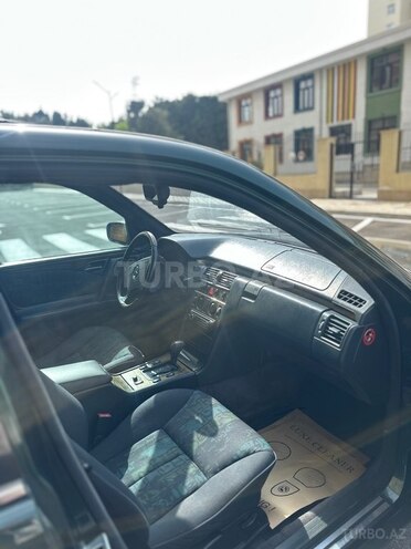 Mercedes E 230 1996, 250,000 km - 2.3 l - Bakı