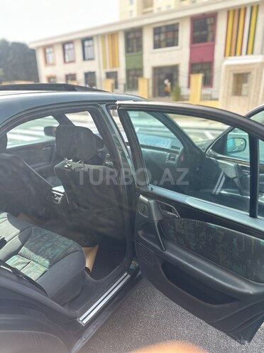 Mercedes E 230 1996, 250,000 km - 2.3 l - Bakı