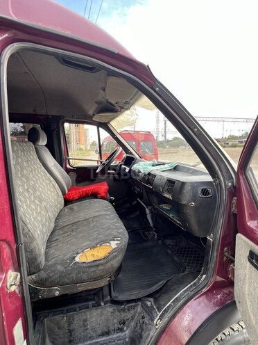 GAZ 32212 2002, 340,000 km - 2.7 l - Xudat