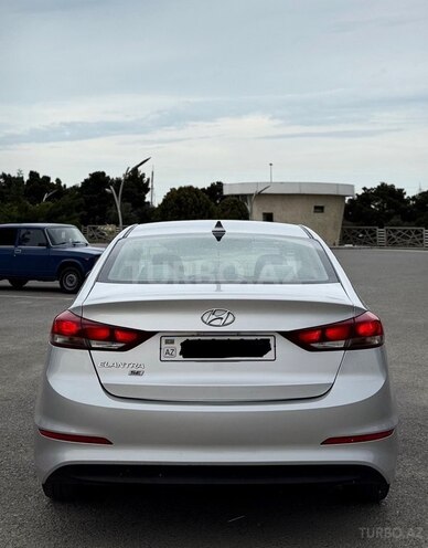 Hyundai Elantra 2017, 174,000 km - 2.0 л - Bakı