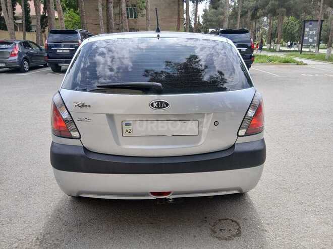 Kia Rio 2006, 231,000 km - 1.4 л - Şirvan