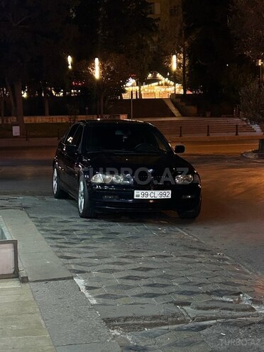 BMW 318 1999, 120,000 km - 1.9 l - Bakı