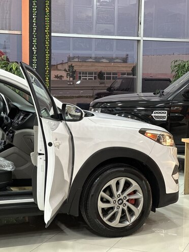 Hyundai Tucson-16