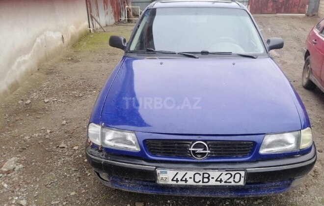 Opel Astra 1995, 889,000 km - 1.7 l - Masallı