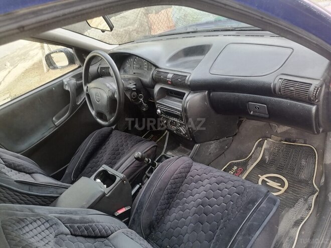 Opel Astra 1995, 889,000 km - 1.7 l - Masallı