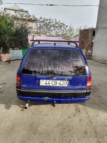 Opel Astra 1995, 889,000 km - 1.7 l - Masallı