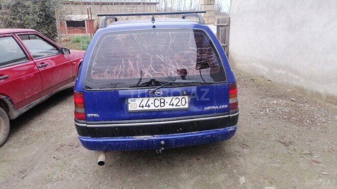 Opel Astra 1995, 889,000 km - 1.7 l - Masallı