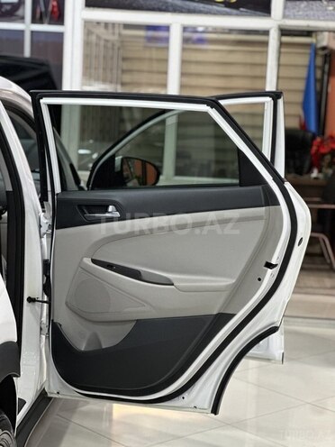 Hyundai Tucson-22