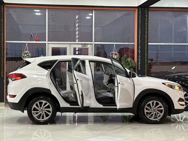 Hyundai Tucson-20