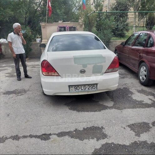 Nissan Sunny 2010, 600,000 km - 1.3 l - Bakı