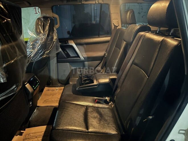 Toyota Land Cruiser Prado 2013, 150,000 km - 2.7 л - Bakı