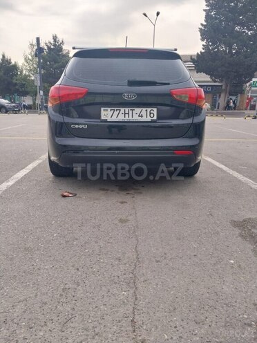 Kia Ceed-4