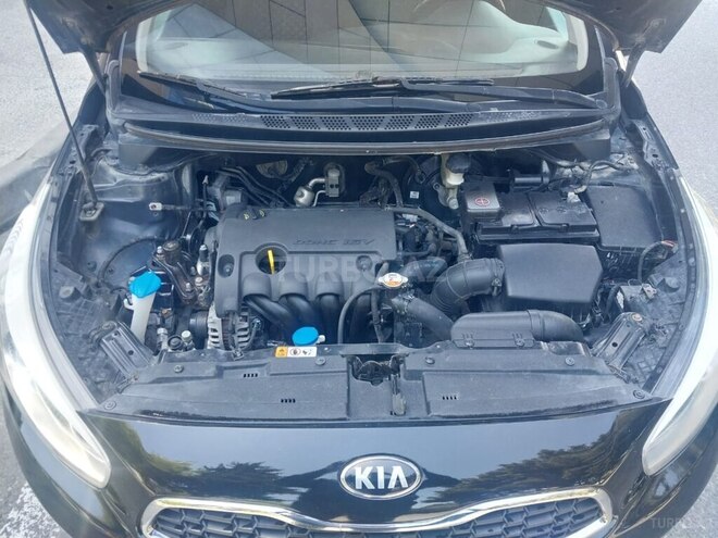 Kia Ceed-8