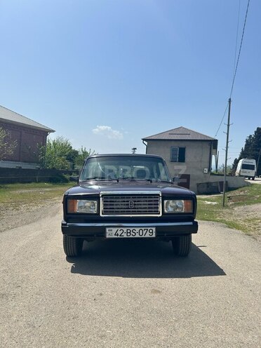 LADA (VAZ) 2107 2004, 72,000 km - 1.6 л - Liman