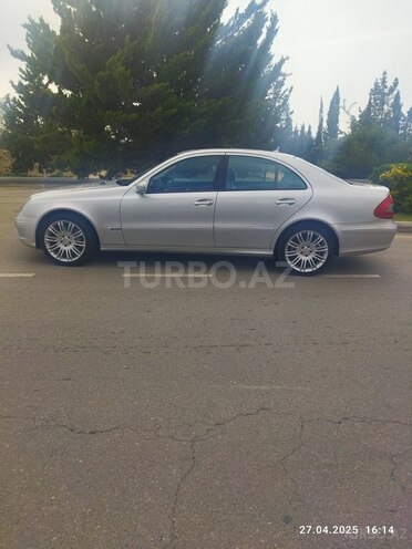 Mercedes E 350 2007, 302,000 km - 3.5 l - Bakı