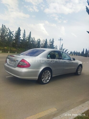 Mercedes E 350 2007, 302,000 km - 3.5 l - Bakı