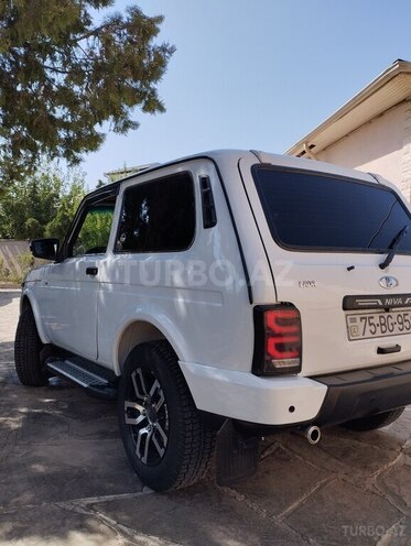 LADA (VAZ) Niva 2015, 85,000 km - 1.7 l - Naxçıvan