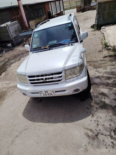 Mitsubishi Pajero io 2000, 260,000 km - 2.0 l - Bakı