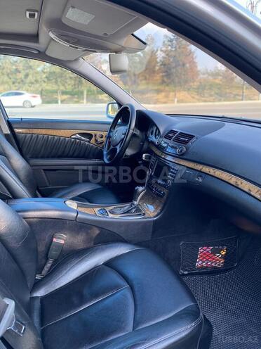Mercedes E 350 2007, 302,000 km - 3.5 l - Bakı