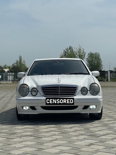Mercedes E 220 d 1999, 235,000 km - 2.2 l - Bakı