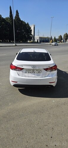 Hyundai Avante 2015, 170,000 km - 1.6 l - Bakı