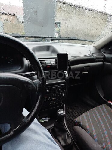 Opel Astra 1994, 475,000 km - 1.6 l - Balakən