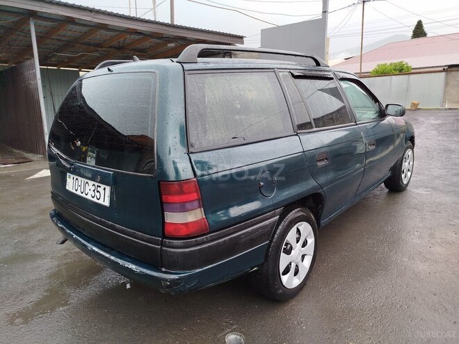 Opel Astra 1994, 475,000 km - 1.6 l - Balakən