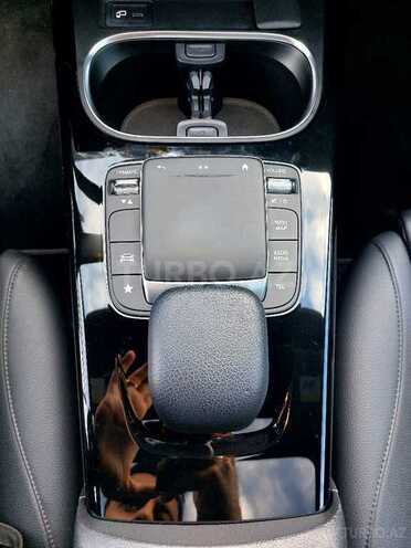 Mercedes  2020, 65,800 km - 2.0 l - Bakı