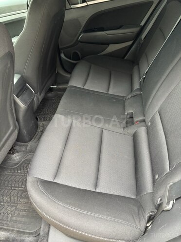 Hyundai Elantra 2017, 115,000 km - 2.0 л - Naxçıvan