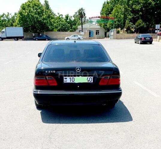 Mercedes E 240 2000, 330,000 km - 2.4 l - Bərdə