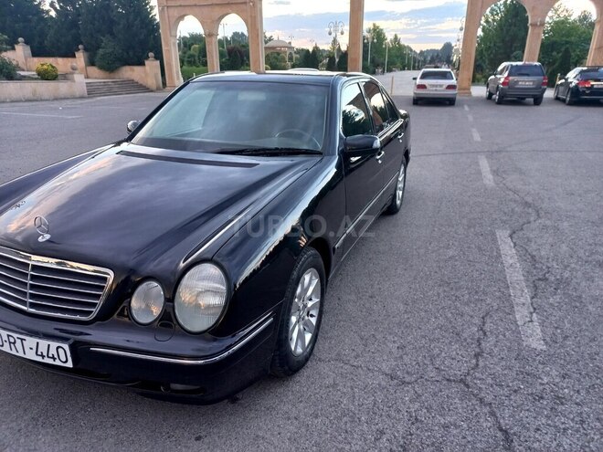 Mercedes E 240 2000, 330,000 km - 2.4 l - Bərdə
