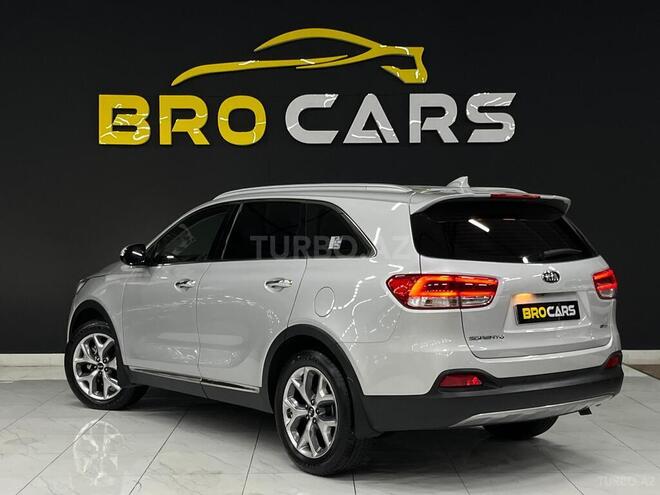 Kia Sorento-4