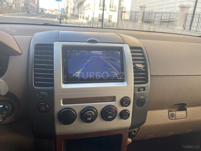 Nissan Pathfinder 2006, 207,000 km - 4.0 l - Bakı