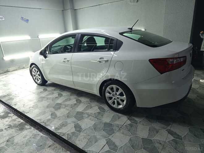 Kia Rio 2015, 240,159 km - 1.6 l - Bakı