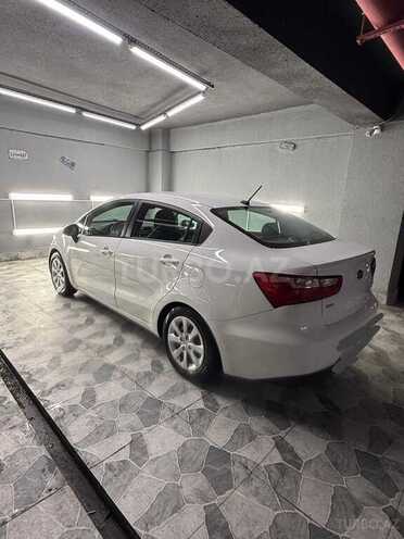 Kia Rio 2015, 240,159 km - 1.6 l - Bakı