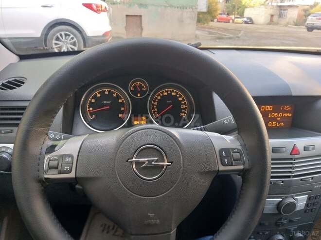 Opel Astra 2005, 264,000 km - 1.4 l - Gəncə