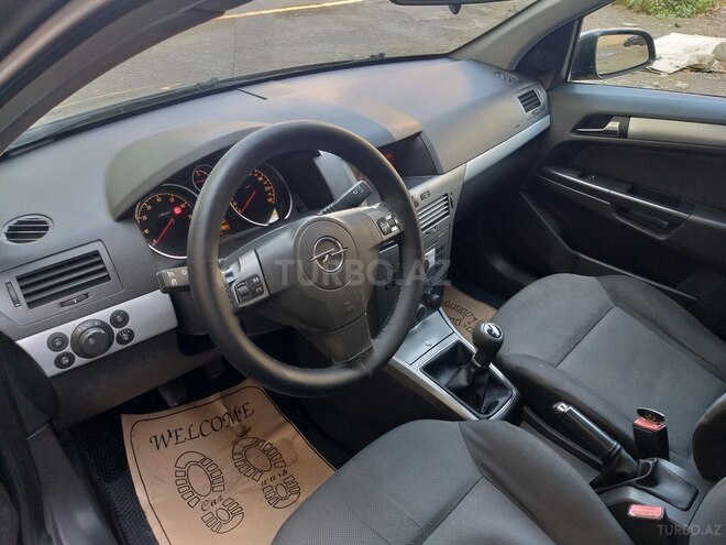 Opel Astra 2005, 264,000 km - 1.4 l - Gəncə