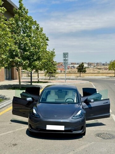 Tesla Model 3 2023, 10,500 km - 0.0 l - Bakı