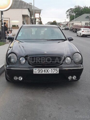 Mercedes E 240 2000, 366,000 km - 2.4 l - Bakı