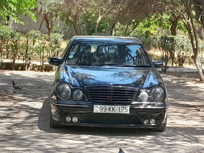 Mercedes E 240 2000, 366,000 km - 2.4 l - Bakı