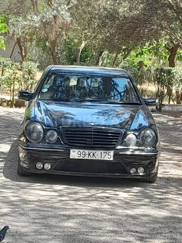 Mercedes E 240 2000, 366,000 km - 2.4 l - Bakı